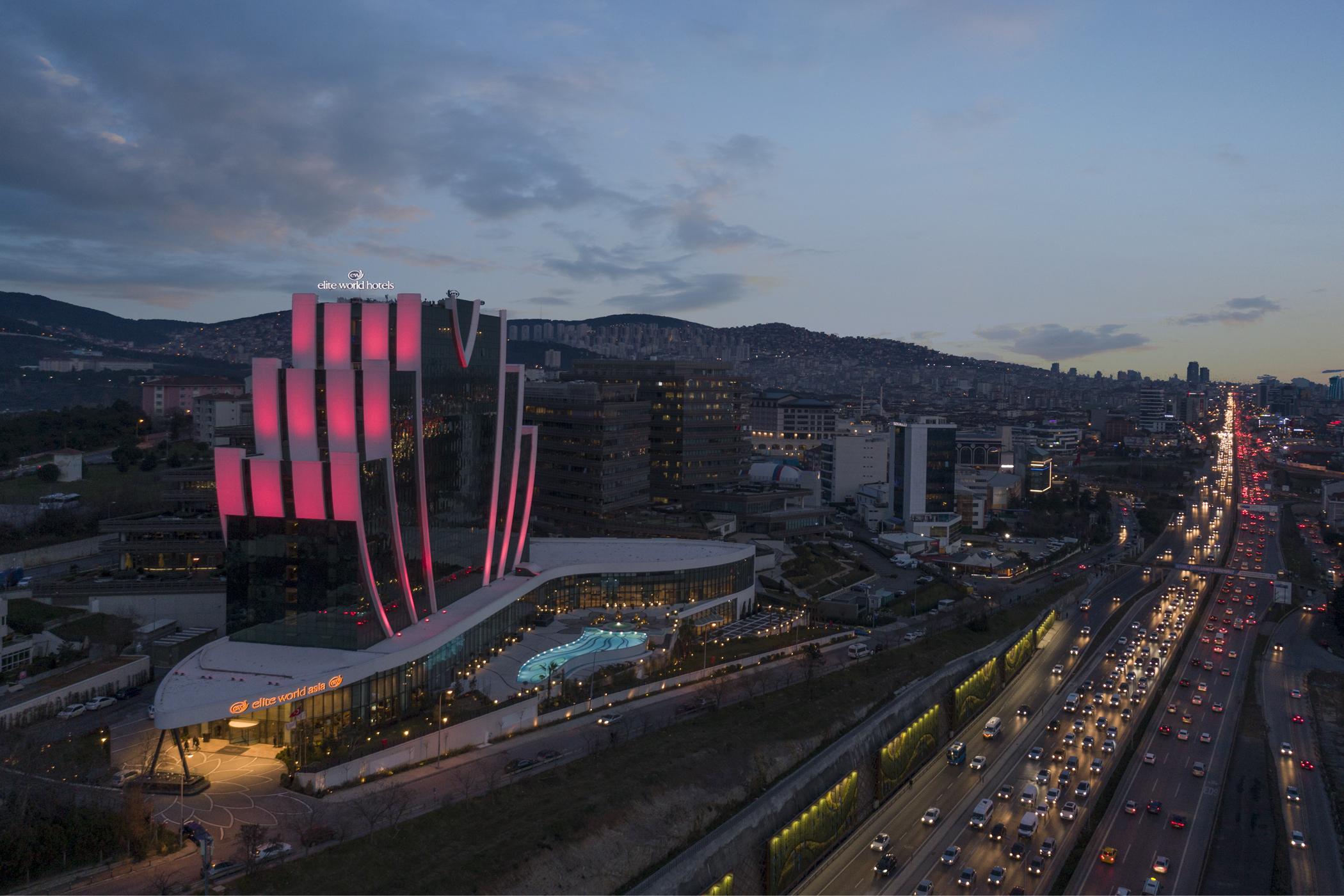 Elite World Grand Istanbul Kuecuekyali Hotel Exterior photo